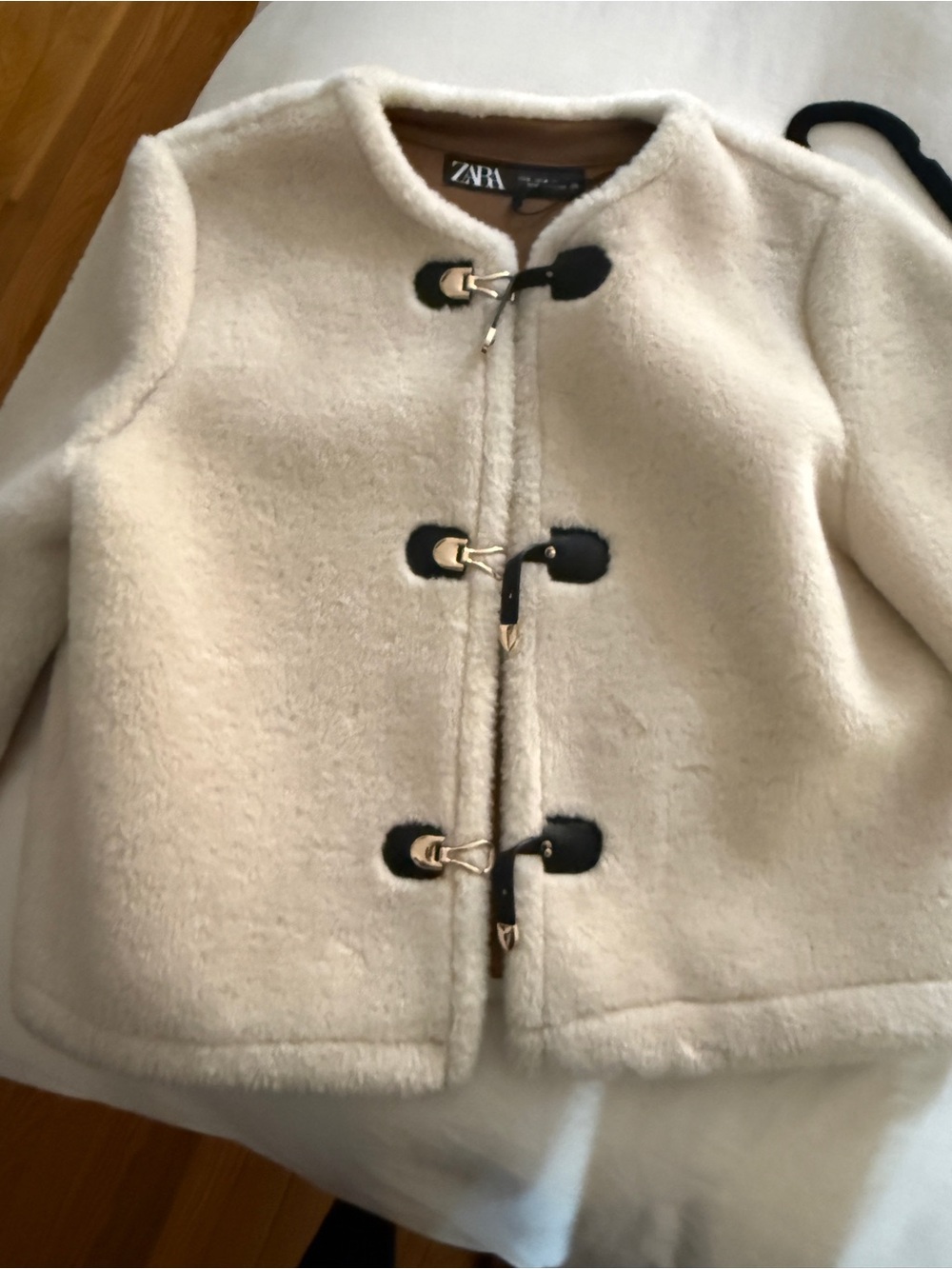 Ivory shearling Zara jacket - Picture 3 of 6